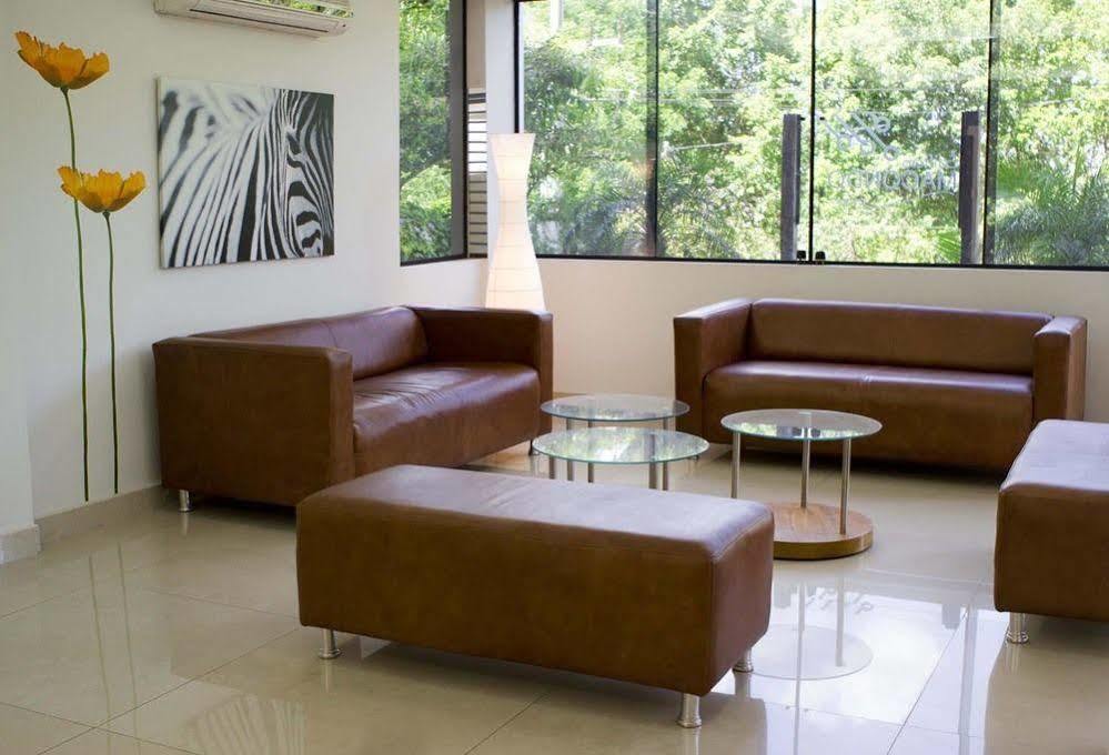 Terrazas Del Sol Apart-Hotel Lambare Luaran gambar