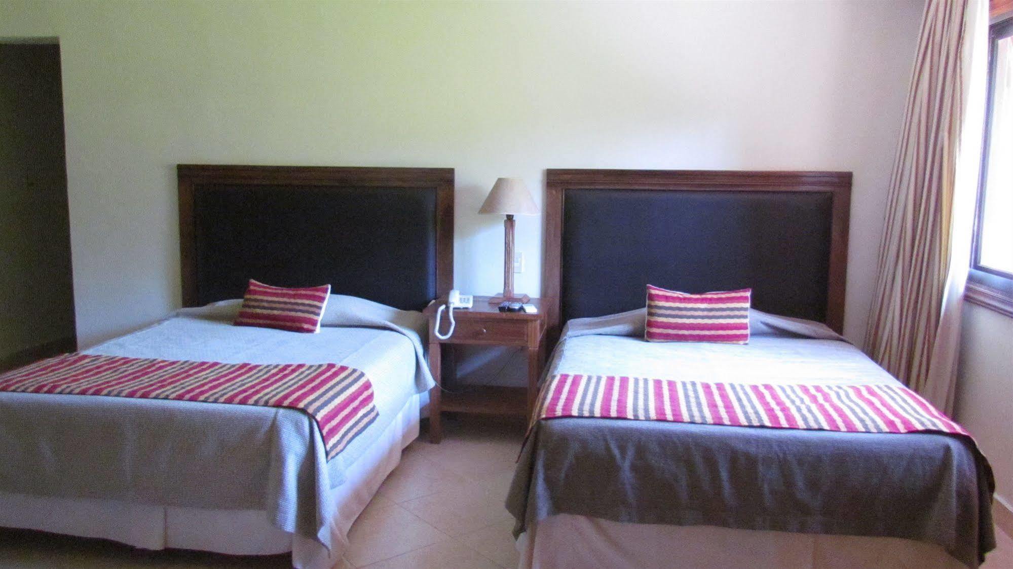 Terrazas Del Sol Apart-Hotel Lambare Luaran gambar